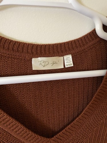 R D Style Women's Josslyn V Neck Round Bottom,Sweater Brown Size XXL NWT - Picture 3 of 8