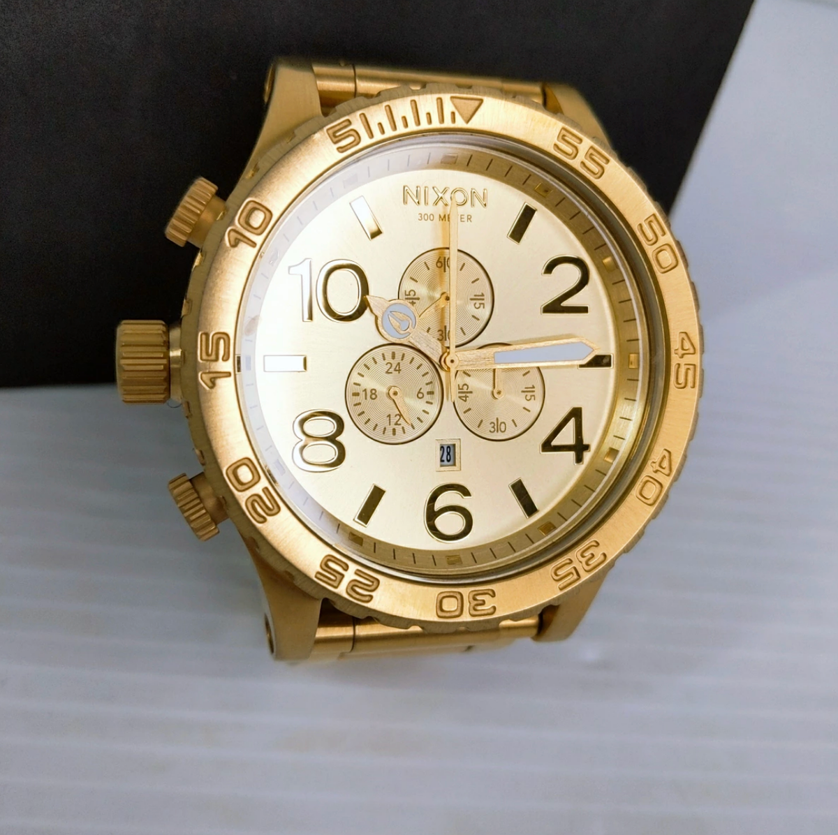 White Nixon Nixon 300 Meter Nixon 51-30 Chrono Gold Culture Kings US