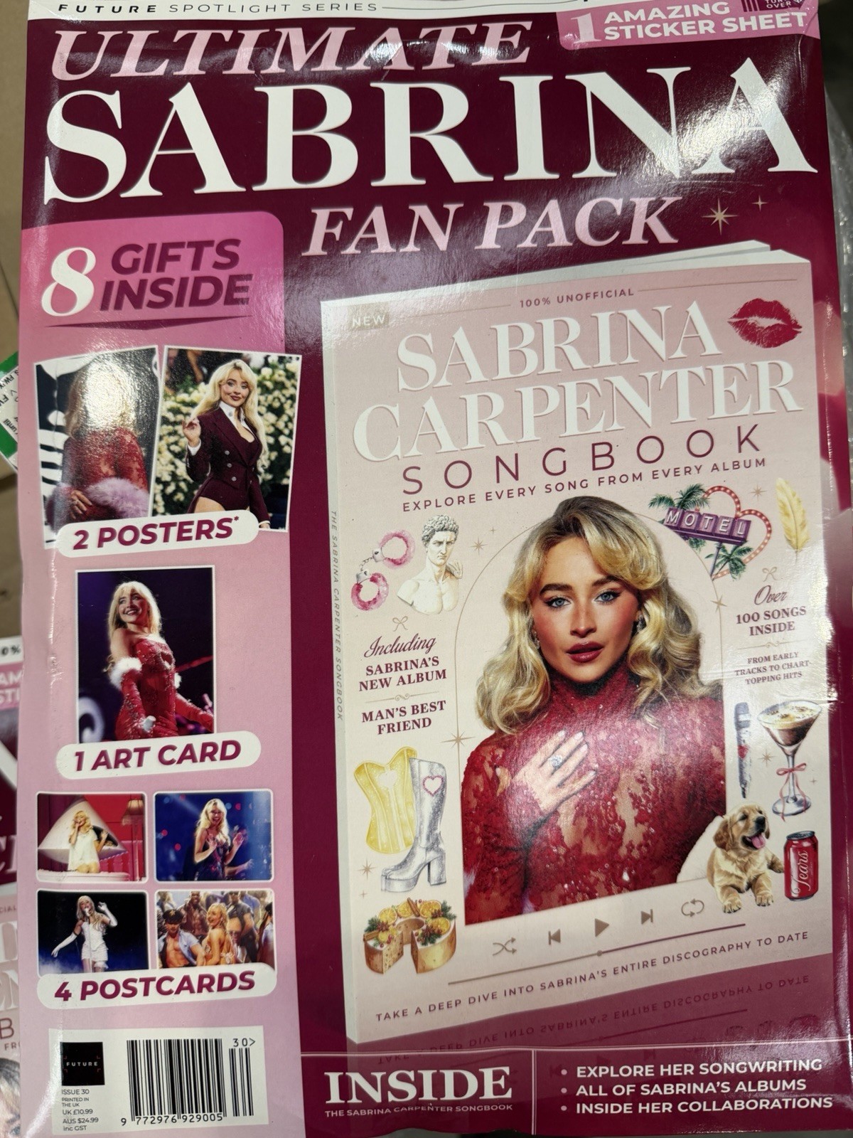 Future Spotlight Series magazine 2025 Sabrina Carpenter Fan Pack inc Posters
