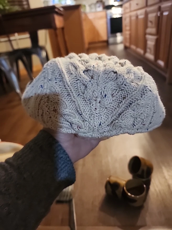 Kangol Knit Knep Cable Cap Flat Hat Cable Knit Winter Cap Size L/XL - Image 4 of 4