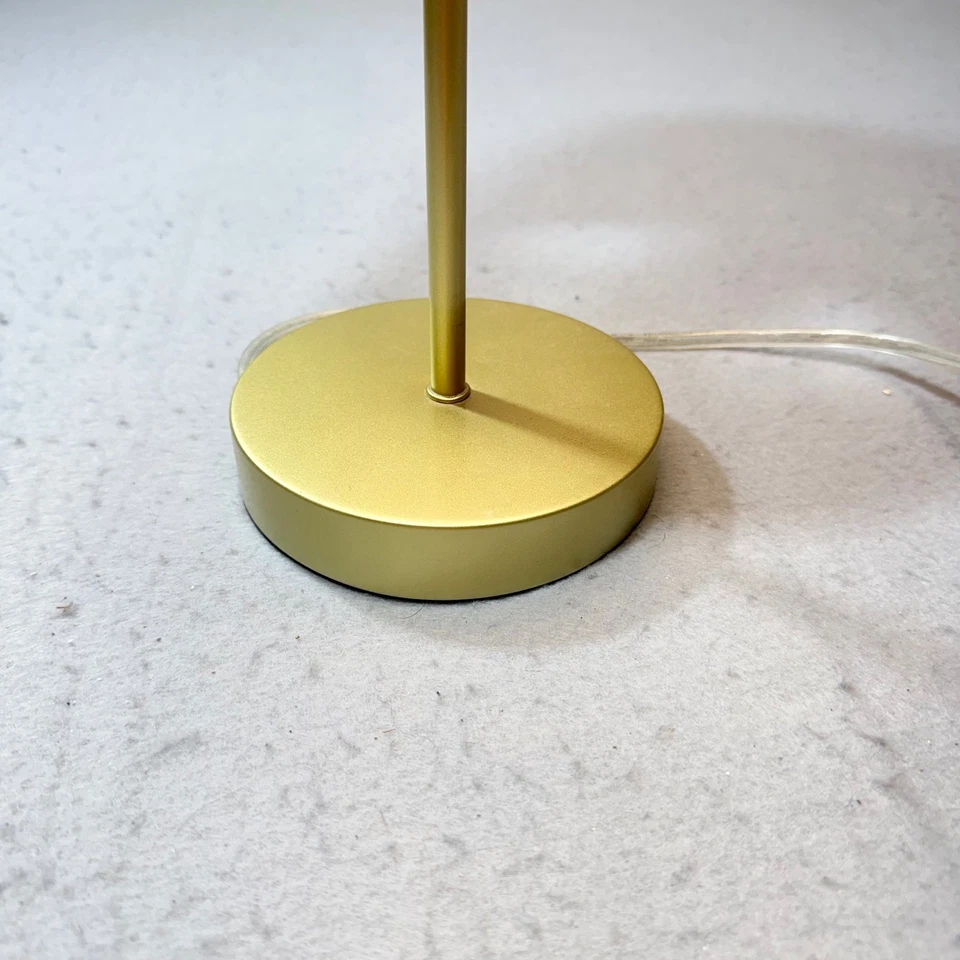 Lámpara de Mesa Unicornio Rosa con Base Dorada - Iluminación Novedad Habitación Infantil, Linda Decoración Foto 3 de 4