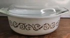Vintage Pyrex EMPIRE SCROLL 1  1/2 Qt Oval Casserole With Clear Pyrex Lid