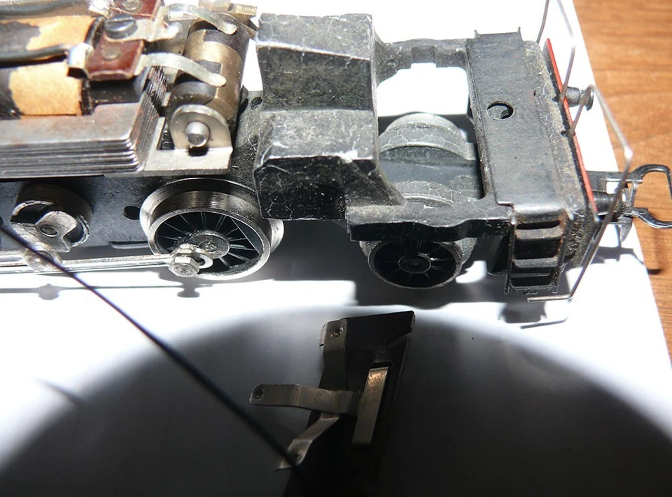 Märklin CCS 800.2 von 1948, schweizer Krokodil , gußpestig aber aufbaufähig - Bild 3 von 4