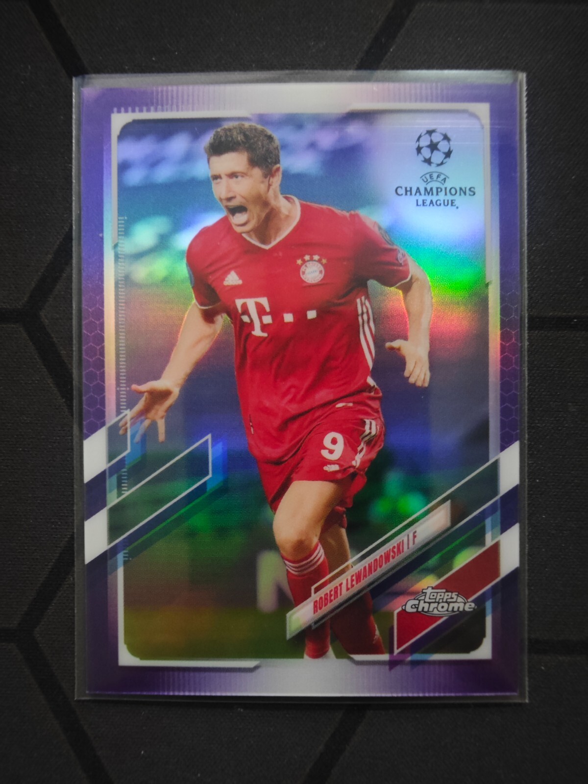 2020-21 Topps Chrome UEFA Champions Purple Robert Lewandowski 188/250
