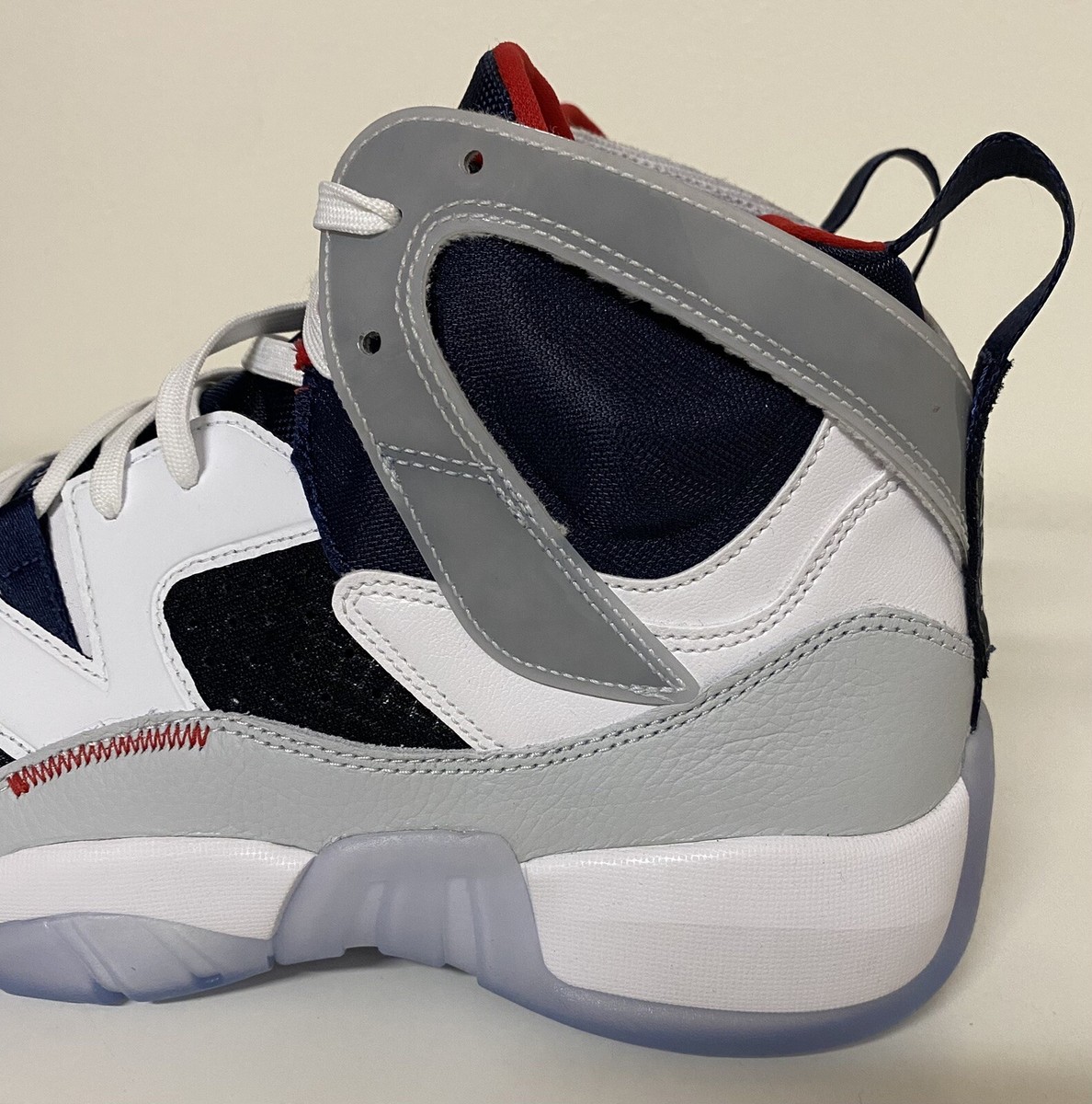 【NIKE】00s Air Jordan 12 オリジナル ヴィンテージ 02 Nike Jordan Jumpman Two Trey Shoes Summit White Gray DR9631-002