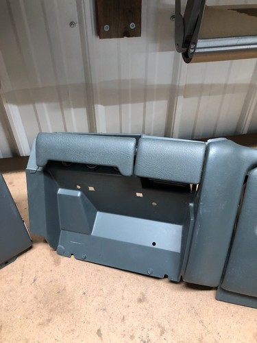 99-02 Silverado Knee Bolster Glovebox Dash Trim Panel Surround Panel Lower Dash - Foto 6 di 16