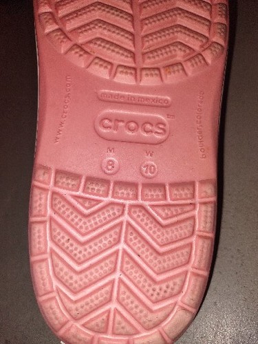 Crocs Unisex-Adult Crocband Men 8 Women 10- Pink Salmon Great Condition - Picture 5 of 5