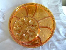 Vintage Indiana Glass Round Pebble Leaf amber Egg Relish tray dish 13"x1"