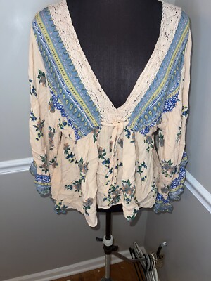Altar'd State Women's Crochet Trim Floral Boho Chic Shirt Fairy Small Whimsical