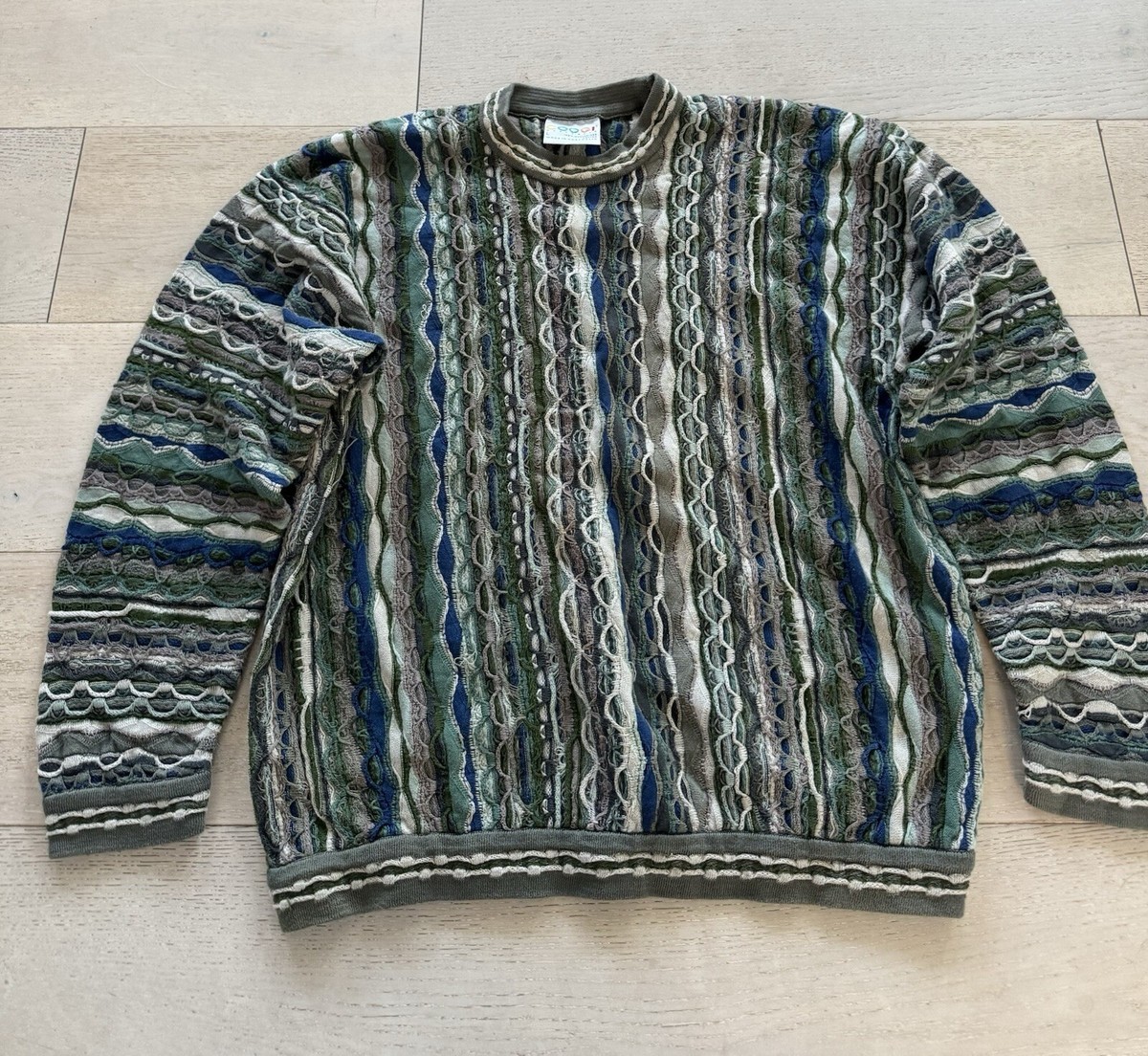 Coogi Australia 3D セーター　90年代ストリート Vintage COOGI Australia 3D Textured Knit Sweater, Multicolored