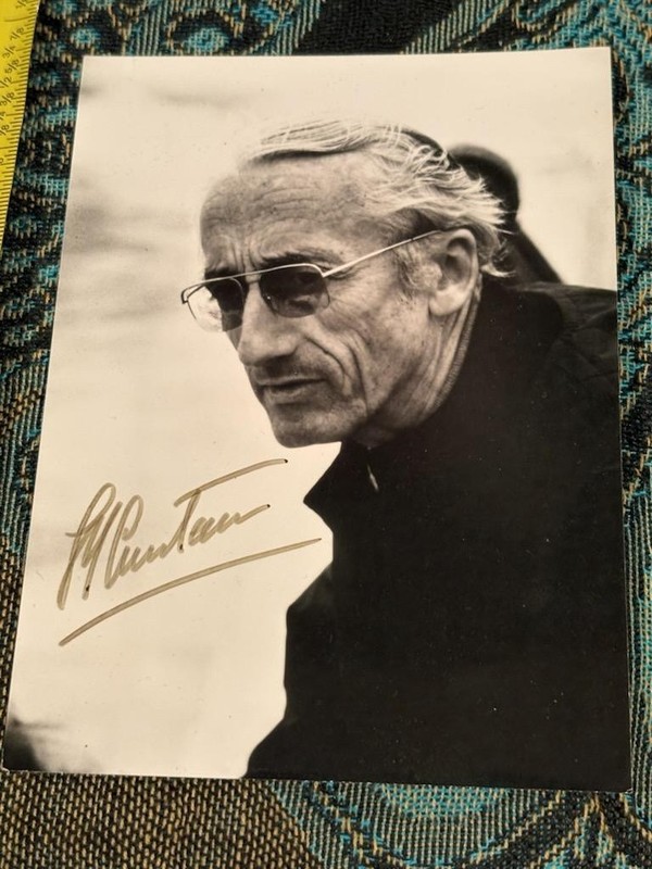 JACQUE  COSTEAU   rare      CERTIFIED  AUTOGRAPH