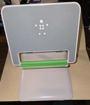 Belkin Portable Tablet Stage B2B118 for ipad/tablets