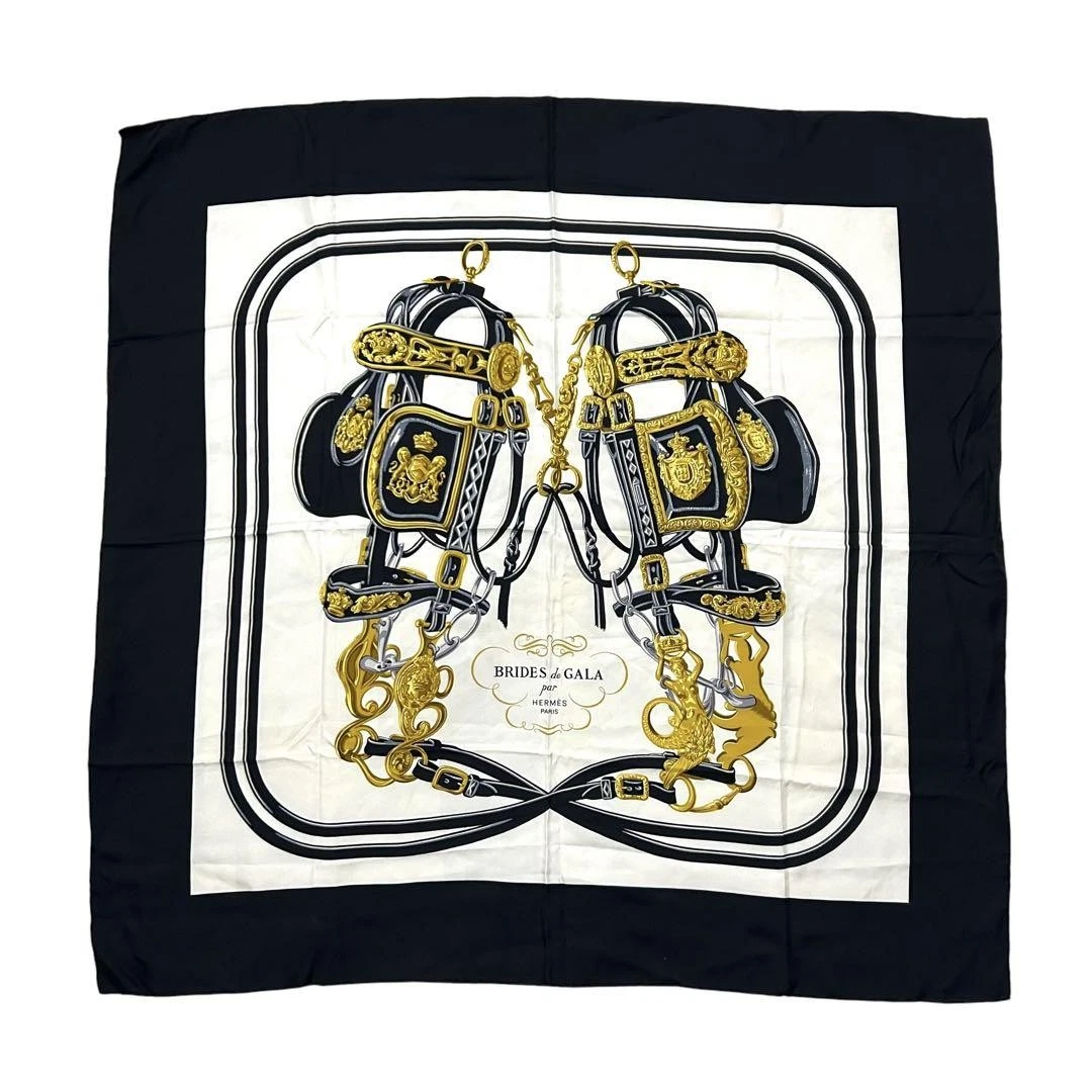 Foulard HERMES Carré 90 tresse de gala bleu soie 34,6 pouces grande taille
