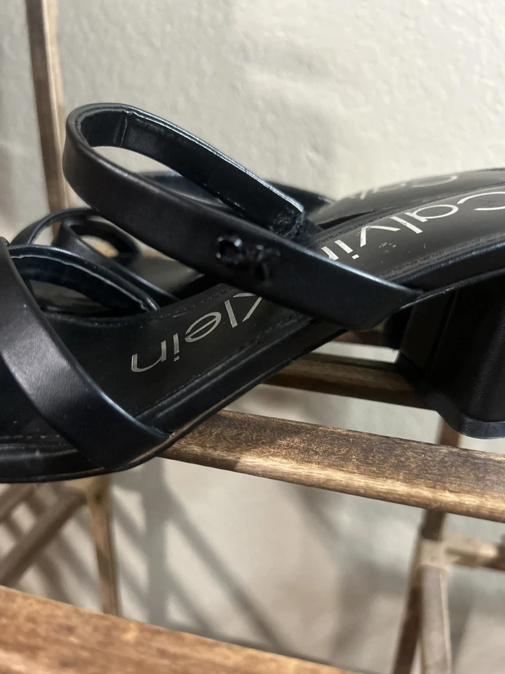 Sandalia Calvin Klein Kcunella Rosa Negro Tacón Tirantes Talla 8m Foto 4 de 4