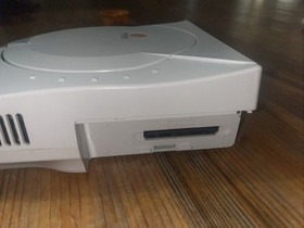 SEGA Dreamcast Home Console - White Console Only HKT-3020 - NO POWER