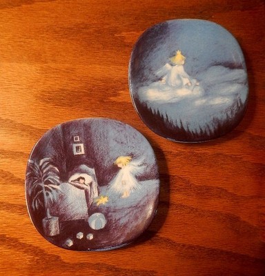 Vntg Pair 2 Arabia Finland Riittatuulikki Hirvonen ''Give Us Angels'' Wall Plates