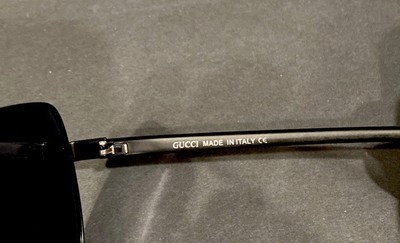 Gucci Sunglasses‎ 1992 58-15-140 Made in Italy Brown Black #W3724 Gucci Sunglasses 1992 58 15 140 Brown- Black NWB And COA  main image 3