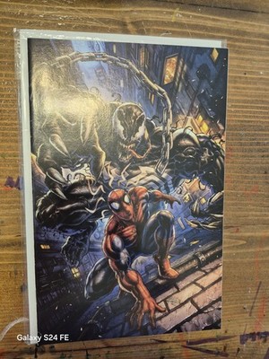 Venom #2 Comic Mint C2E2 Virgin Variant Marvel Comics Jan 2022 VF