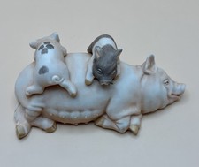 Enesco Resting Pig And Piglets Figurine 1986 Vintage Porcelain Collectible