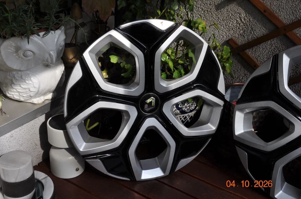 4 x Orig Radkappe 15-Zoll Schwarz Silber für Renault Twingo III 403156024R - Bild 2 von 4