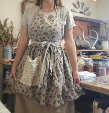 Handmade 100 Linen Floral Apron Lagenlook Boho Cottagecore Pocket Short