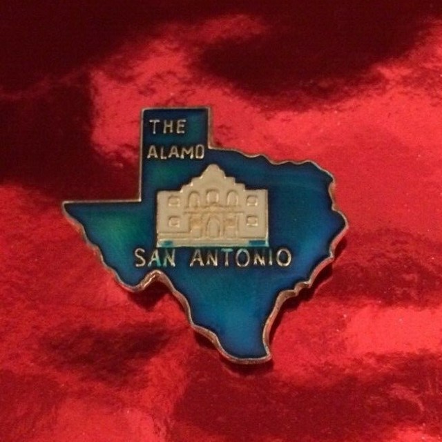 Vintage San Antonio The Alamo Texas Travel Souvenir Enamel Lapel Pin eBay