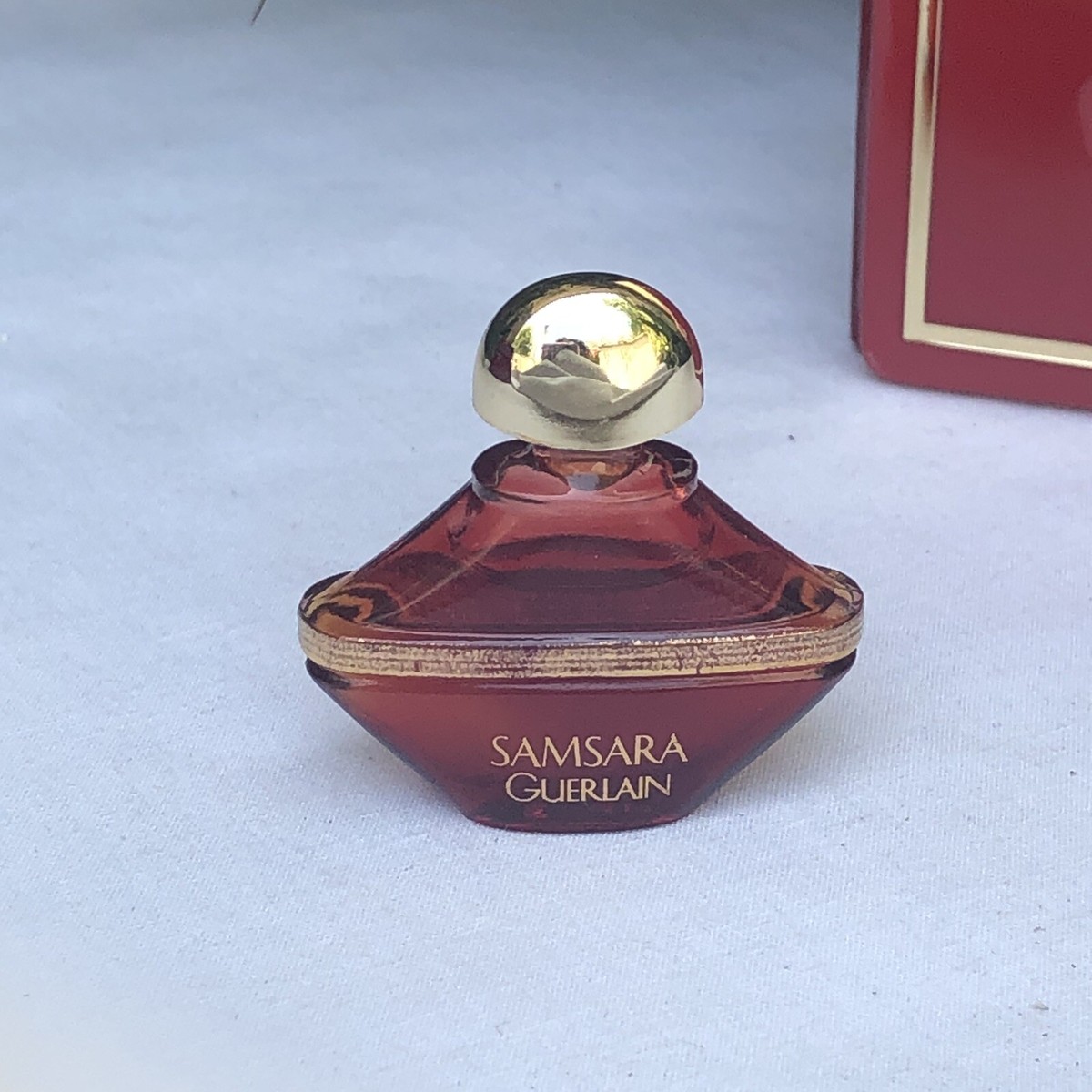 Rare Vintage 1989 Guerlain SAMSARA Perfume Ruby Red Glass Bottle