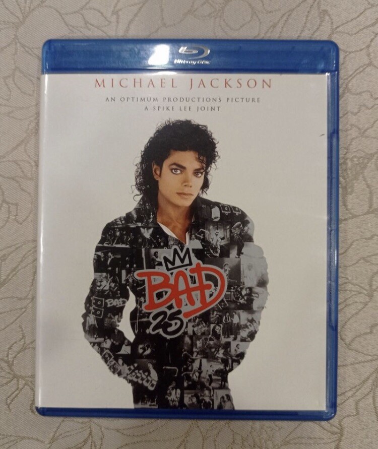 Michael Jackson BAD25周年記念　レコード Amazon.co.jp: BAD25周年記念デラックス・エディション(完全生産