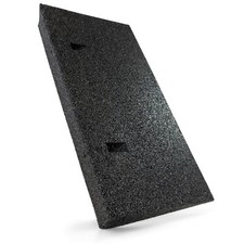 TOPRUBBER&reg; Bordsteinrampe 500x250x70 mm Bordstein Auffahrrampe aus Gummigranulat