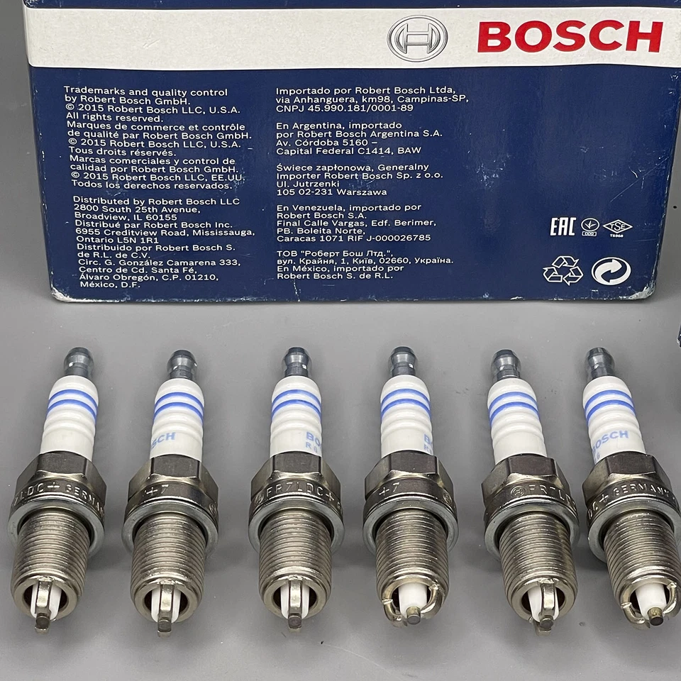 Bujía de itrio BOSCH 7404 para BMW 328I L6-2,8 L 1996-1998 6 piezas Foto 2 de 4