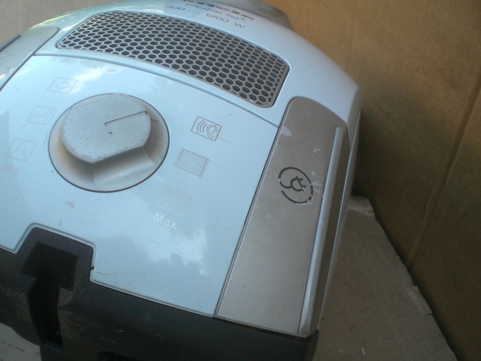 Miele Polaris Canister Vacuum set Model S4212 eBay