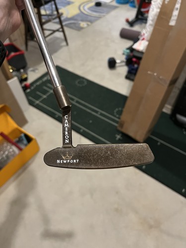 Left Hand Scotty Cameron Art of Putting Newport Oil Can Putter