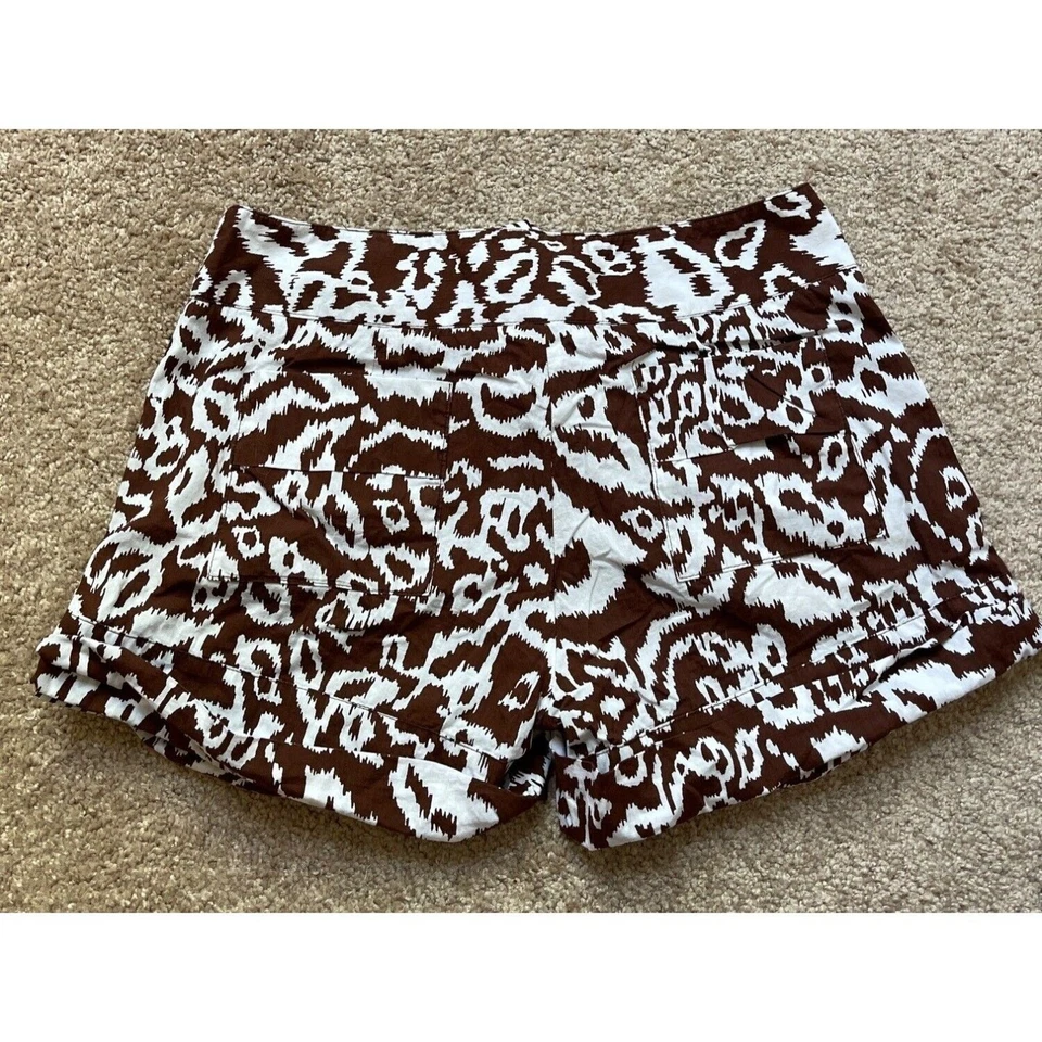 Pantalones Cortos Diane Von Furstenberg 4 Bolsillos con Cinturón Estampado Animal Bohemio Marrón Rayas Foto 2 de 4