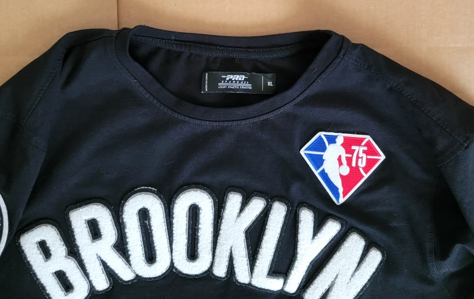 Pro Standard Youth Brooklyn Nets 10 Yr Anniversary Black Embossed Logo TShirt XL - Image 3 of 4
