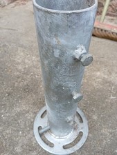 Tuleja podłogowa parasol przeciwsłoneczny, duży. Bezpieczna pozycja podczas burzy ze śrubami zabezpieczającymi