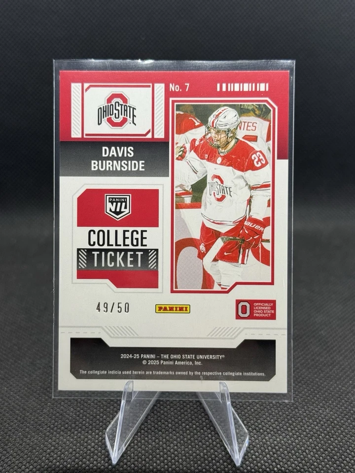 Boleto universitario Davis Burnside Panini NIL 2024-25 rojo 49/50 Foto 2 de 2