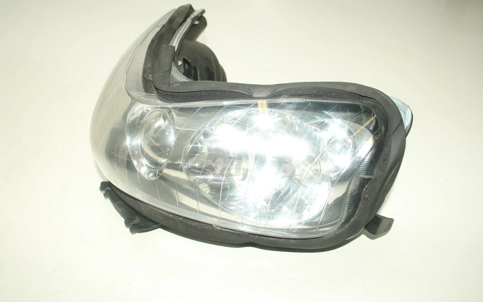 Faro delantero Polaris Dragon Iq Turbo 2010 Foto 3 de 4