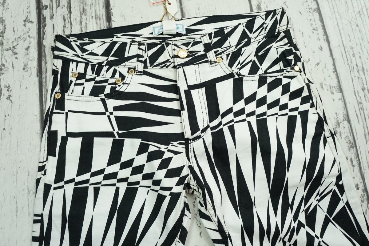 New VERSACE x H&M Collaboration Mens Zebra Black White W31 New VERSACE x H&M Collaboration Mens Zebra Black White W31
