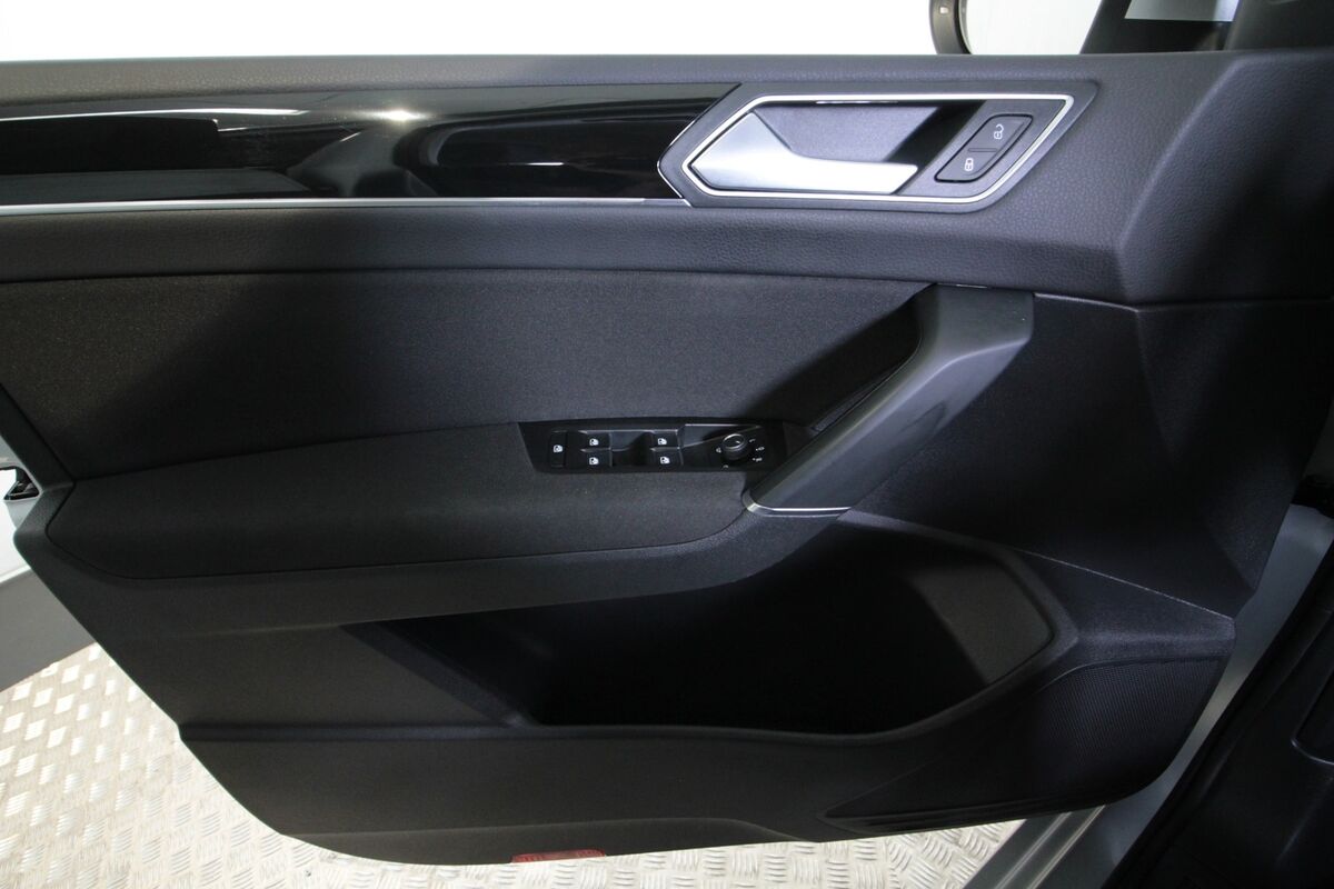 VW Touran 1,4 TSi 150 Highline DSG 7prs