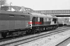 PHOTO  CLASS 67 LOCO NO 67015  NEWBURY 16TH MARCH 2000