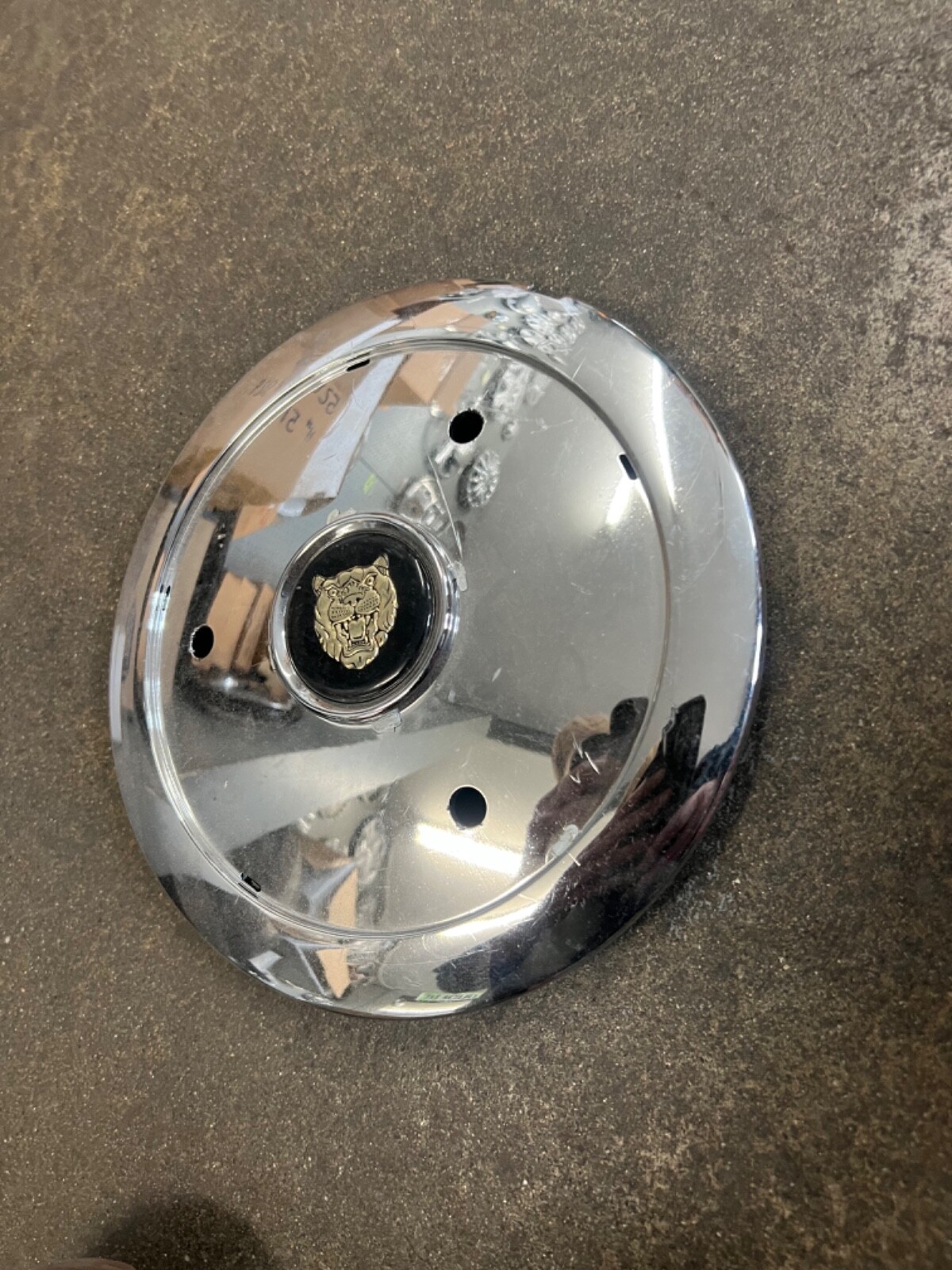 1998-2003 Jaguar Xj8 Vanden Plas OEM Wheel Center Hub Cap Chrome  