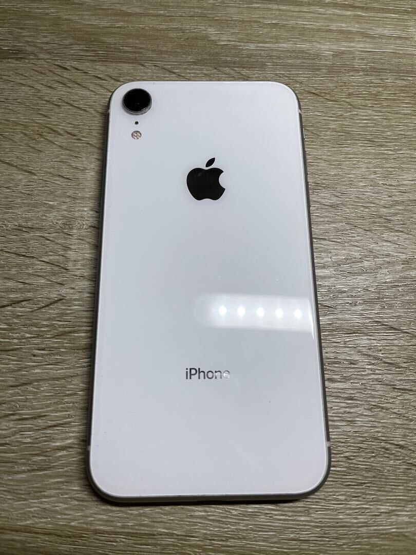 iPhone XR White 64 GB docomo|スマートフォン/携帯電話 iPhone XR White 64 GB docomo|スマートフォン/携帯電話