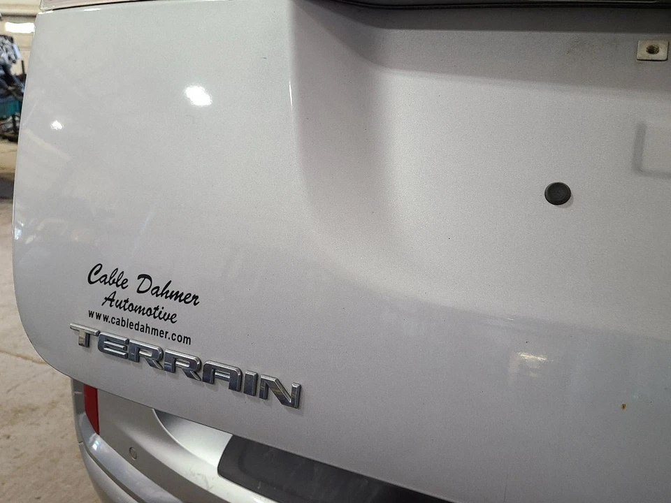 2013 - 2017 GMC TERRAIN Trunk Hatch Tailgate Denali - Imagem 3 de 4