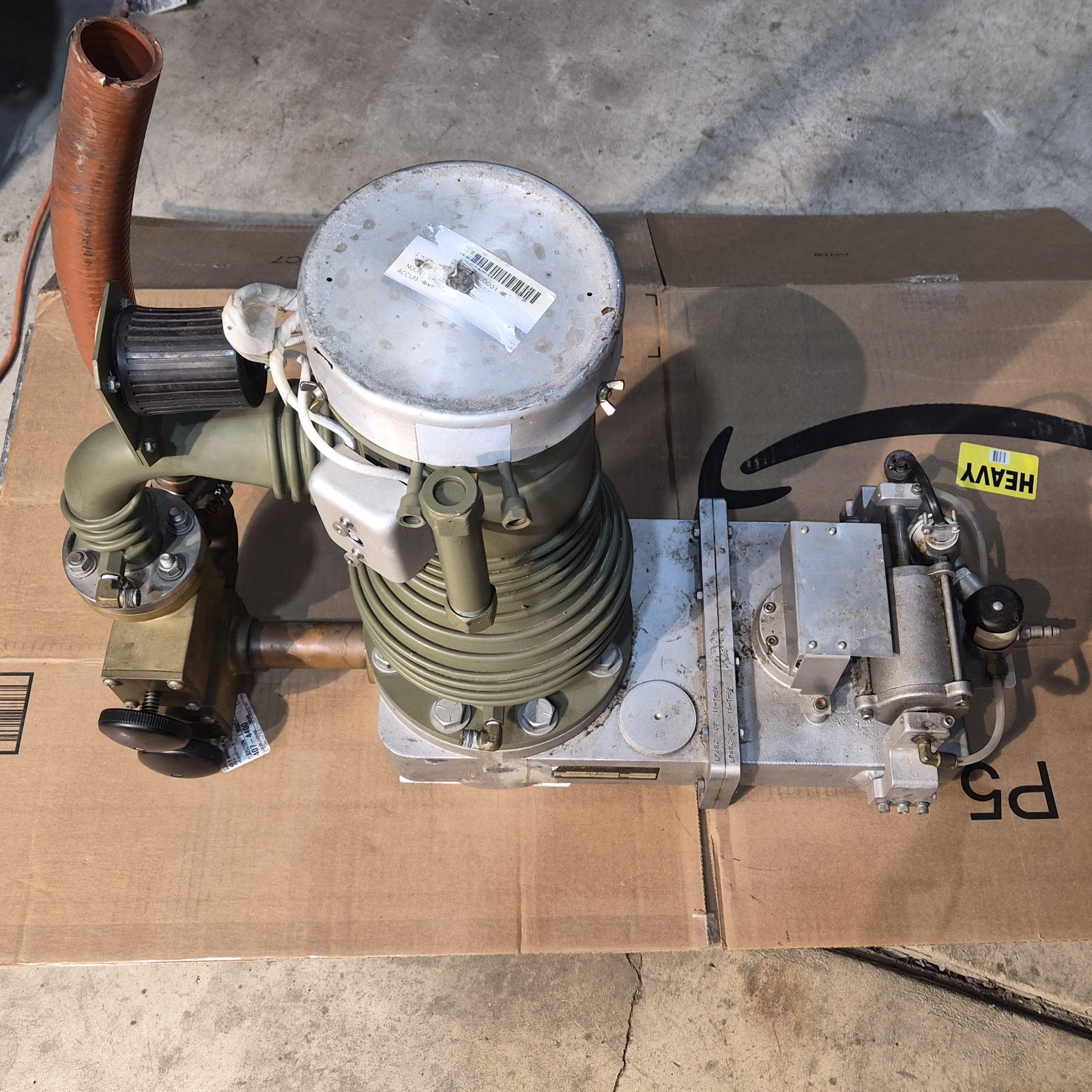 VARIAN Diffusion Pump, VRC 6" Slide Gate & Foreline/Bypass Manifold, USED-PARTS.
