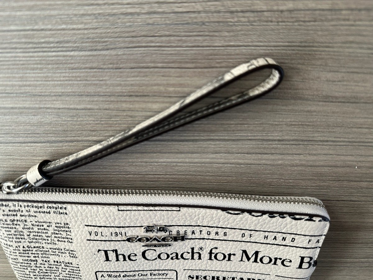 NWT Coach Large Corner Zip Wristlet Baseball Newspaper Print CDE80