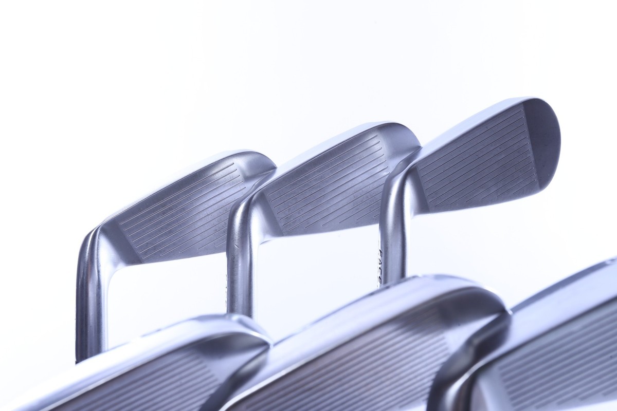 Srixon ZX4 MKII Iron Set 5-PW +0.5 in Extra Stiff Flex Steel Shaft