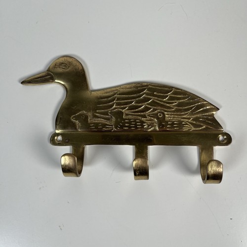 Vintage Brass Ducks Key Wall Hooks X 3 Ducklings Country - Picture 2 of 5