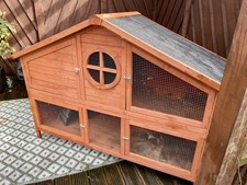 Pets At Home Foxglove Wooden Guinea Pig/Rabbit Hutch 5.5ft only 6 Months Old