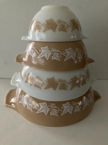 Set 4 Pyrex Nesting/Mixing Bowls Sandalwood Ivy Tan/White Cinderella Tab 441-444