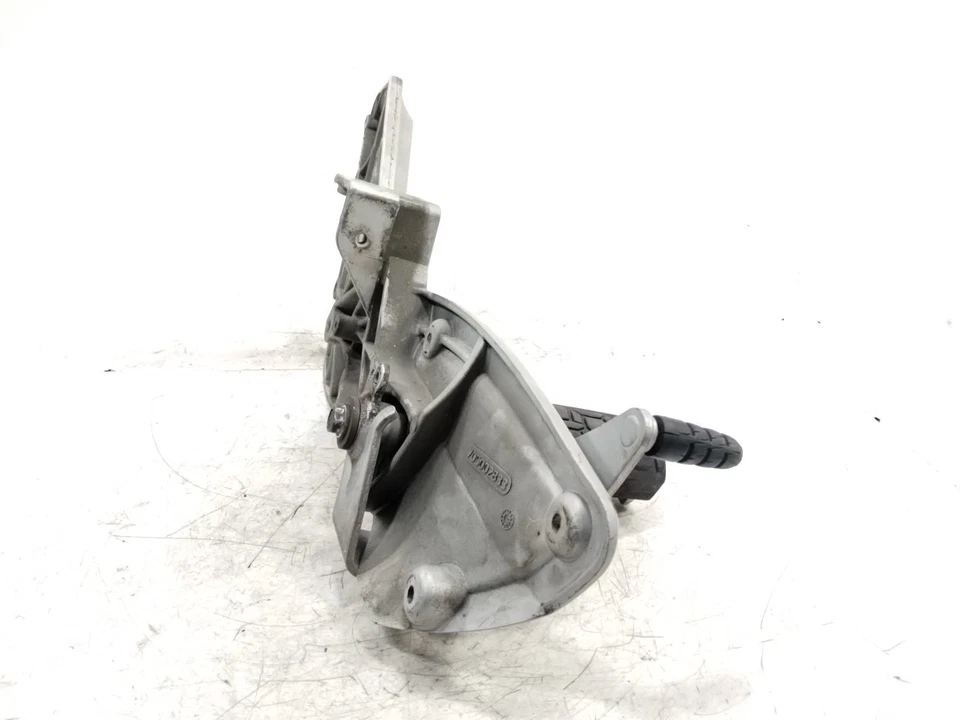 Can-Am Spyder RT 990 2011 clavija delantera izquierda y soporte de montaje de palanca de cambios Foto 4 de 4